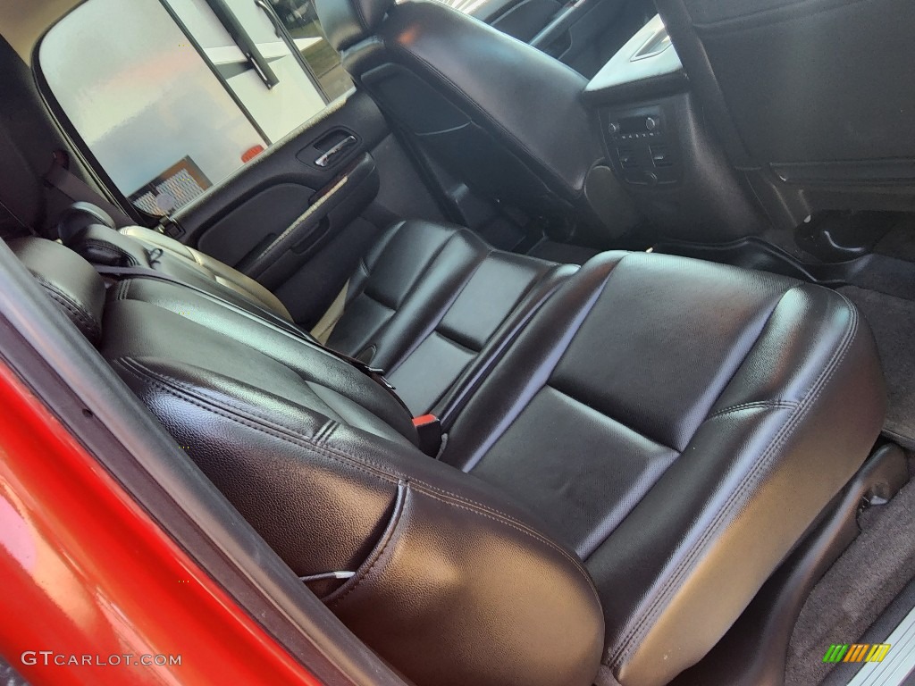 2010 Avalanche LTZ 4x4 - Victory Red / Ebony photo #24