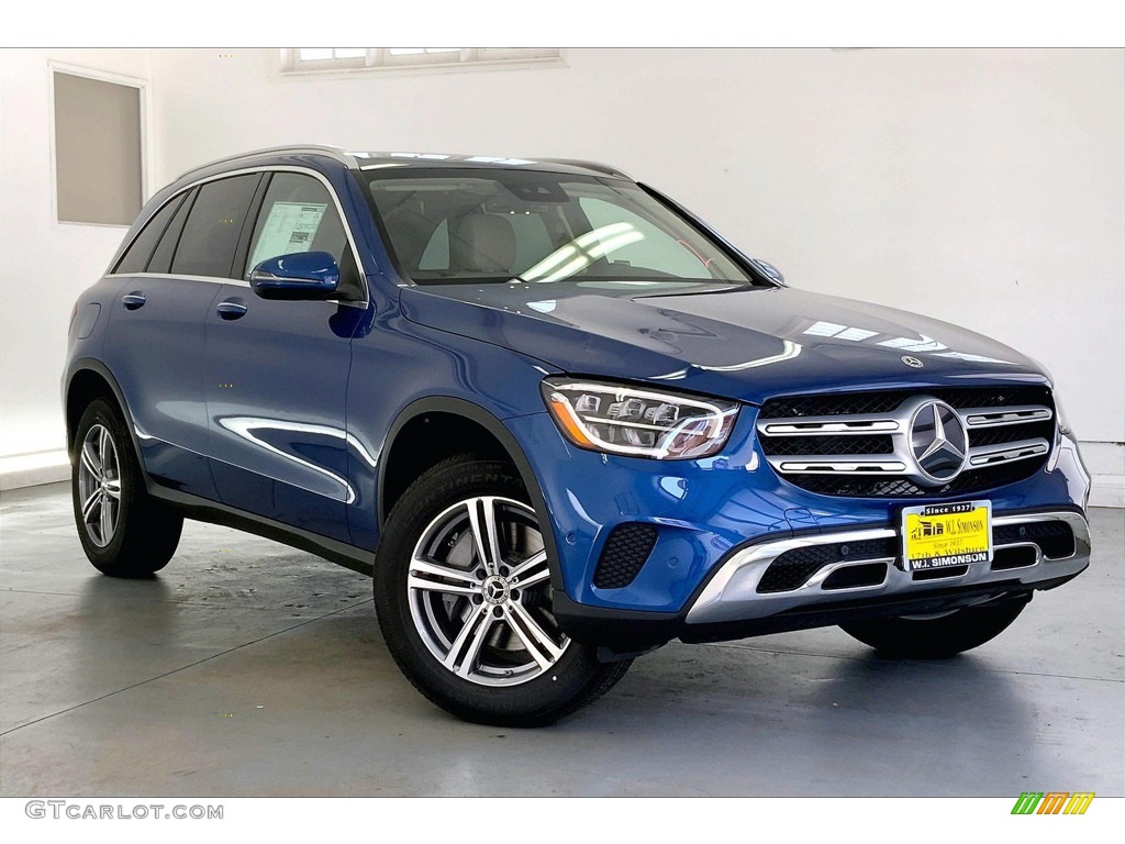 2022 GLC 300 - Starling Blue Metallic / Silk Beige photo #12