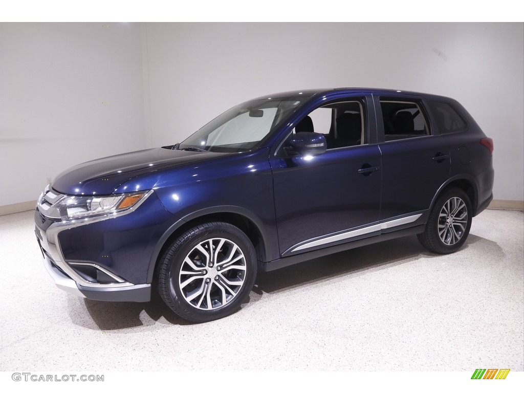 2018 Outlander SE S-AWC - Cosmic Blue Metallic / Black photo #3