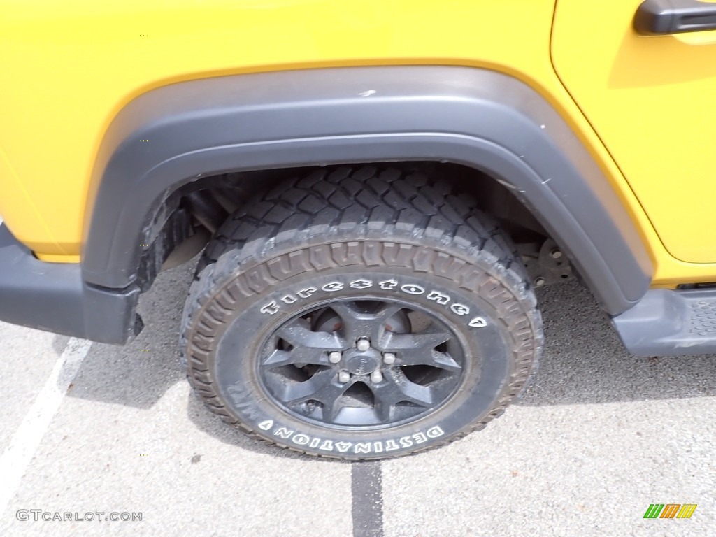 2020 Wrangler Unlimited Willys 4x4 - Hellayella / Black photo #5