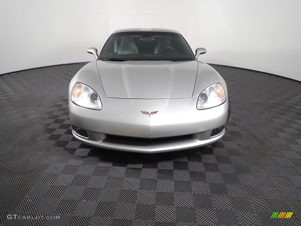 2006 Corvette Coupe - Machine Silver Metallic / Titanium Gray photo #2