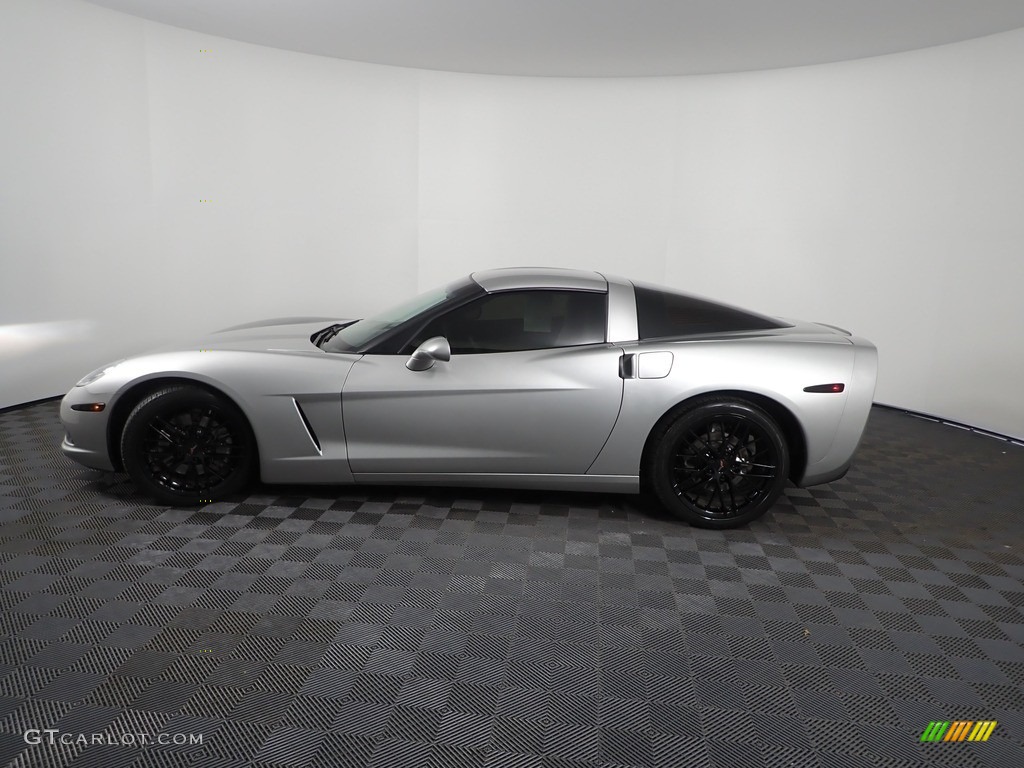 Machine Silver Metallic 2006 Chevrolet Corvette Coupe Exterior Photo #144505569