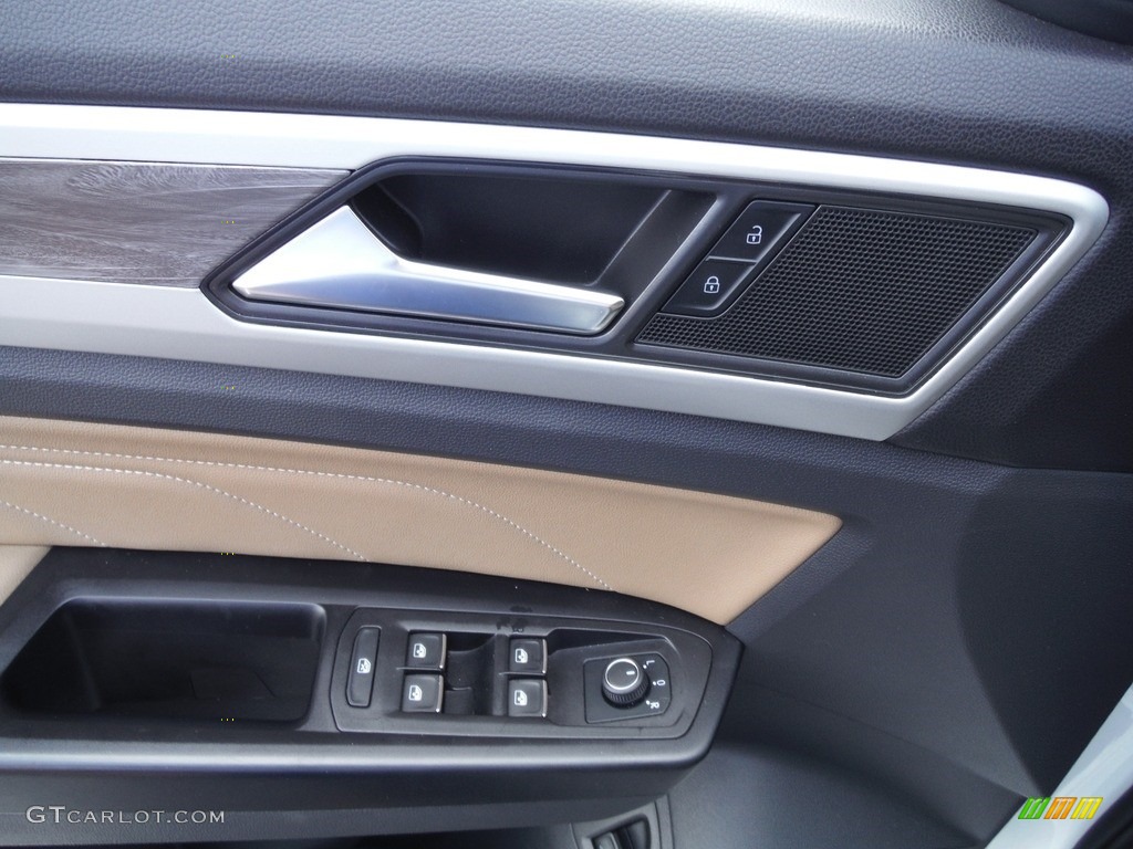 2021 Atlas Cross Sport SE Technology 4Motion - Pure White / Dark Beige/Black photo #17