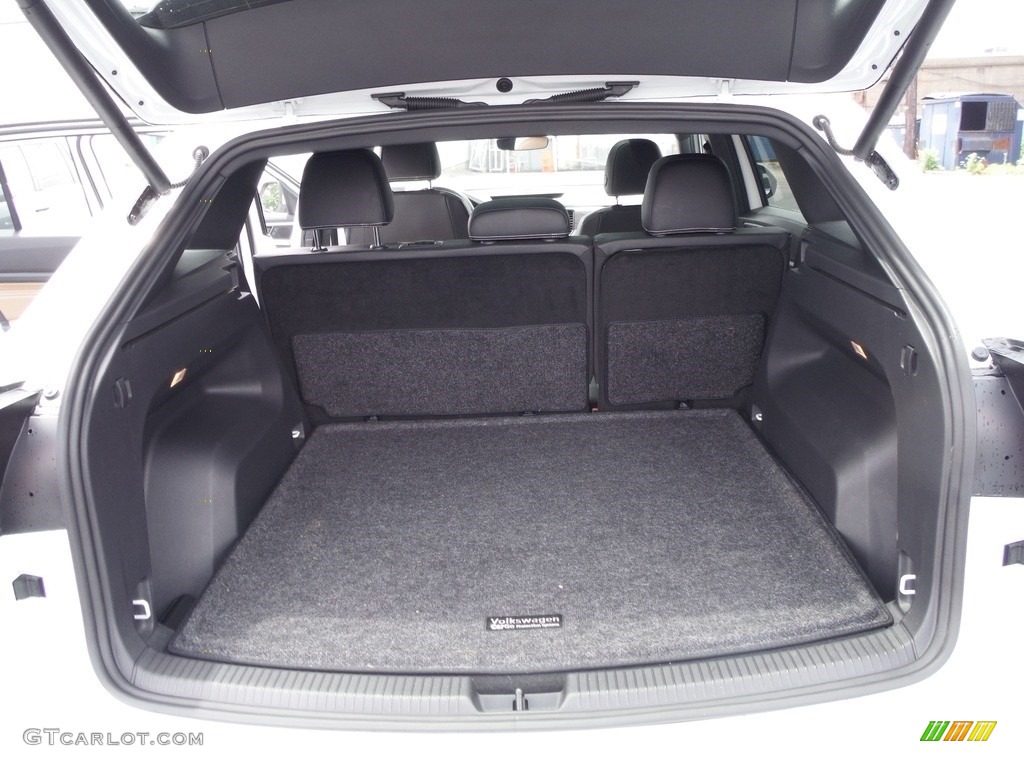 2021 Atlas Cross Sport SE Technology 4Motion - Pure White / Dark Beige/Black photo #28