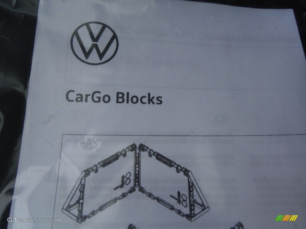 2021 Atlas Cross Sport SE Technology 4Motion - Pure White / Dark Beige/Black photo #31