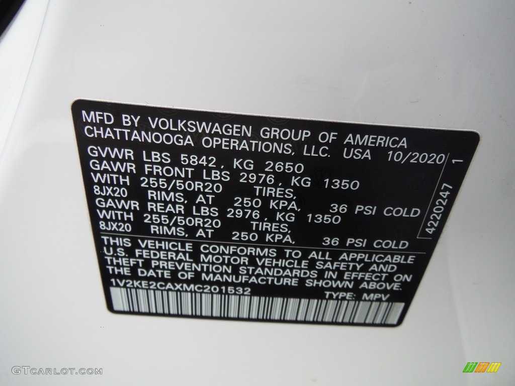 2021 Atlas Cross Sport SE Technology 4Motion - Pure White / Dark Beige/Black photo #36