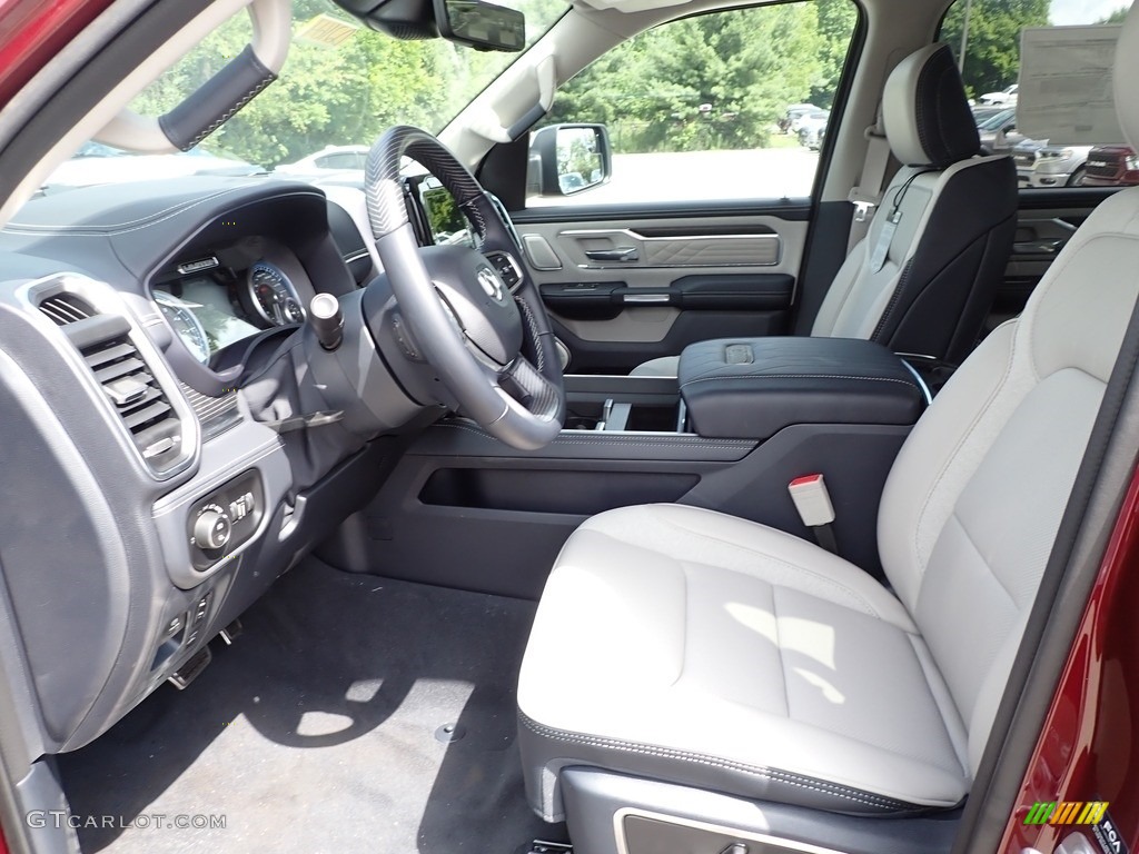 Indigo/Sea Salt Interior 2022 Ram 1500 Limited Crew Cab 4x4 Photo #144507636