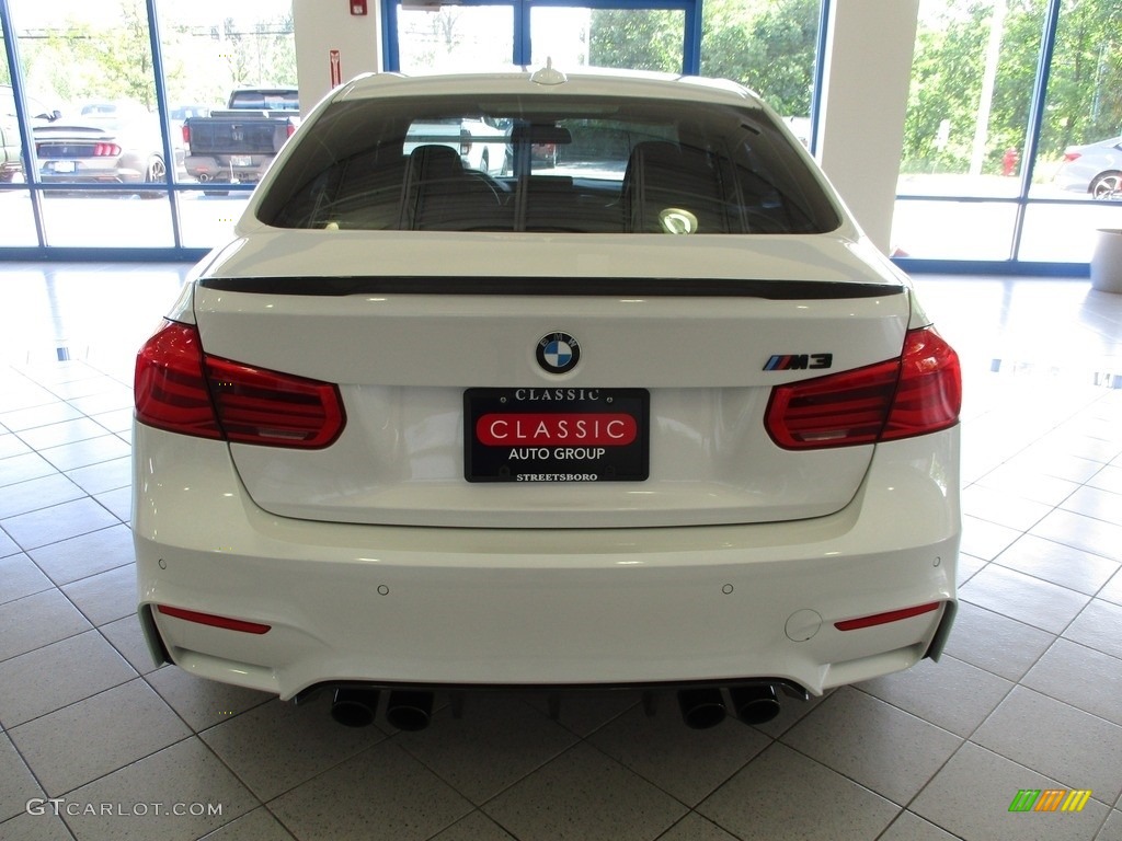 2018 M3 Sedan - Alpine White / Black photo #9