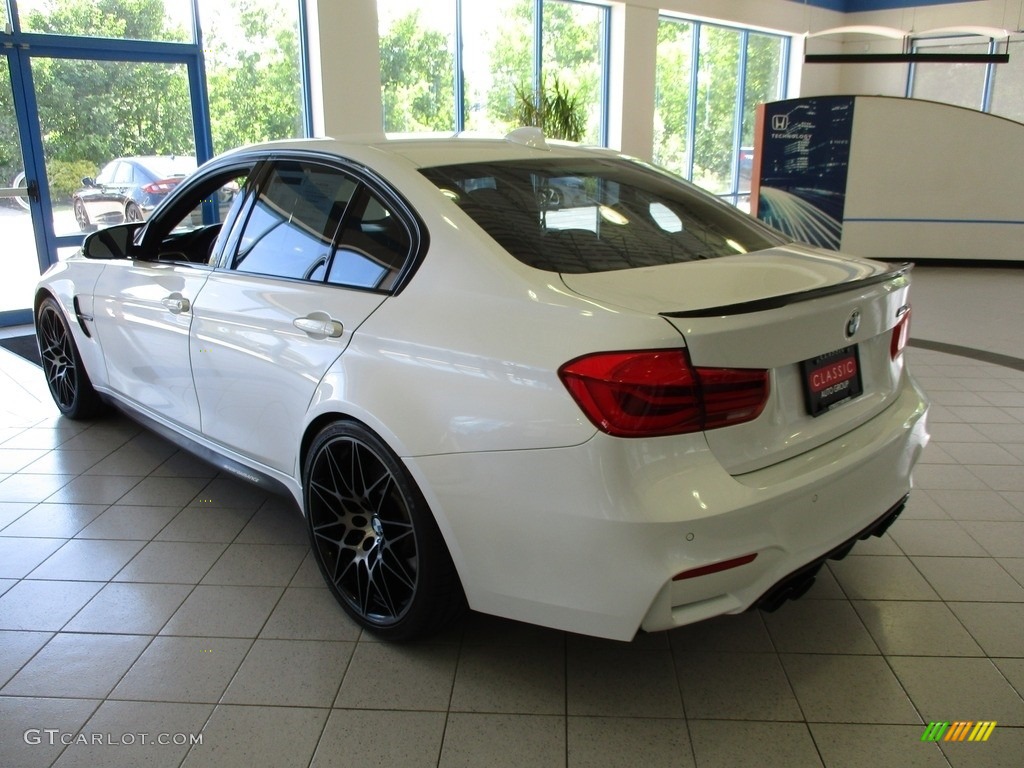 2018 M3 Sedan - Alpine White / Black photo #10