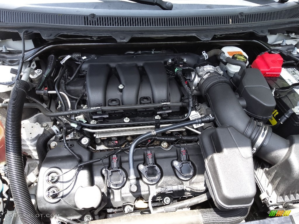 2016 Ford Flex SE Engine Photos