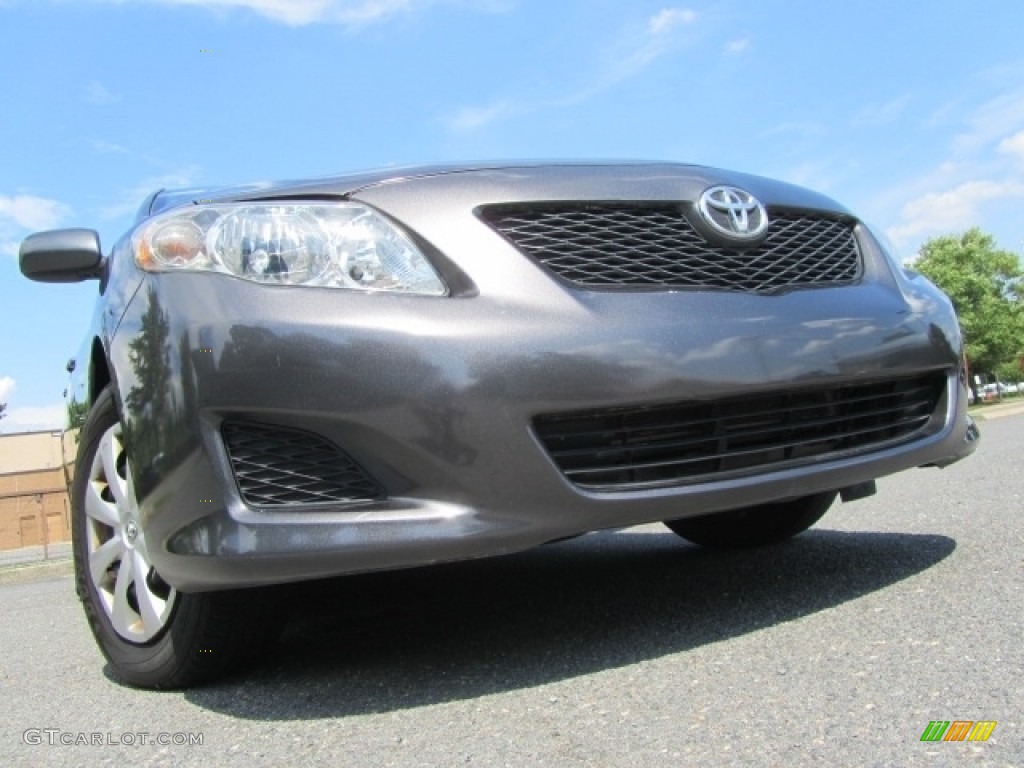 2010 Corolla LE - Magnetic Gray Metallic / Bisque photo #2