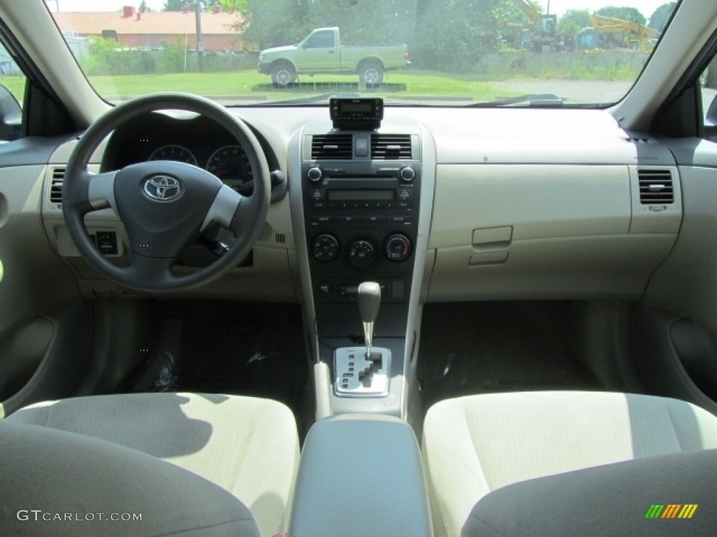 2010 Corolla LE - Magnetic Gray Metallic / Bisque photo #13