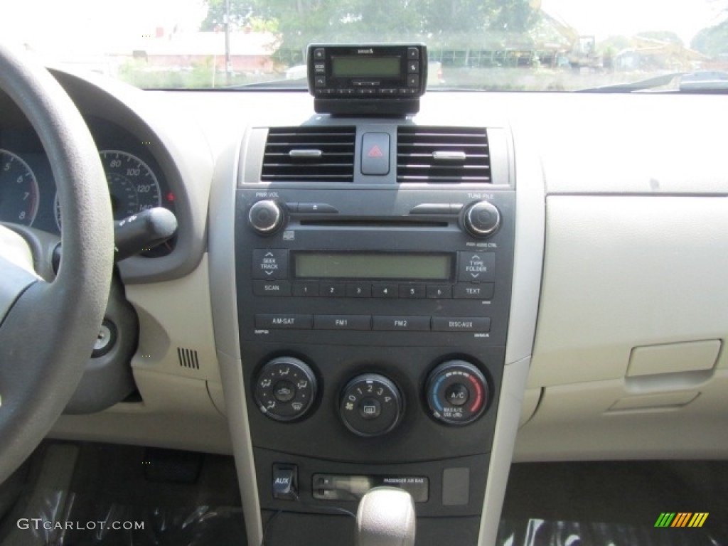 2010 Corolla LE - Magnetic Gray Metallic / Bisque photo #15