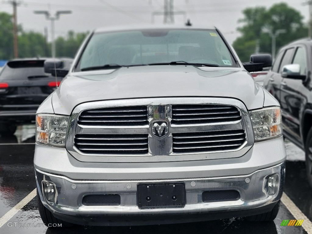 2018 1500 Big Horn Crew Cab 4x4 - Bright Silver Metallic / Black/Diesel Gray photo #2