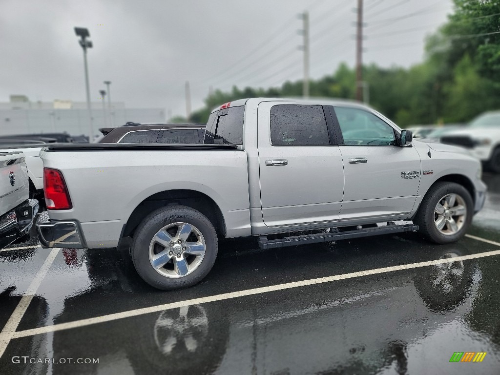 2018 1500 Big Horn Crew Cab 4x4 - Bright Silver Metallic / Black/Diesel Gray photo #5