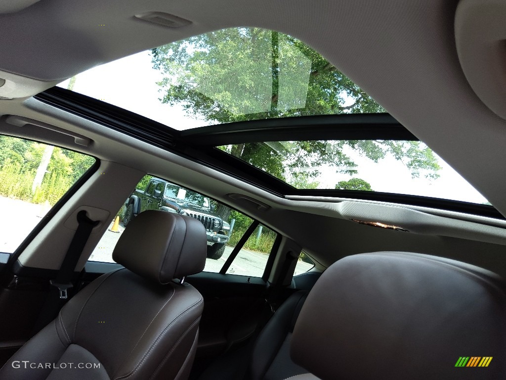 2017 BMW 5 Series 535i xDrive Gran Turismo Sunroof Photos