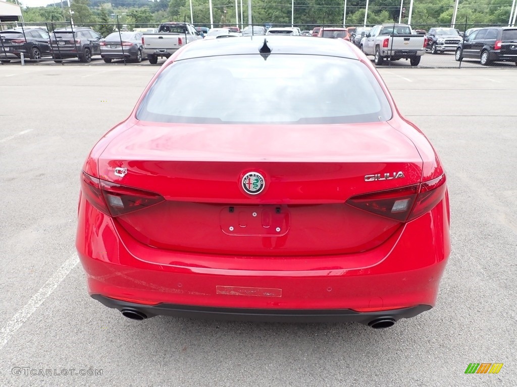 2022 Giulia Sprint AWD - Alfa Rosso (Red) / Black photo #4