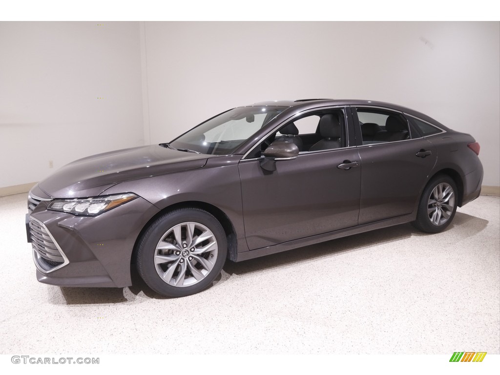 2019 Toyota Avalon XLE Exterior Photos