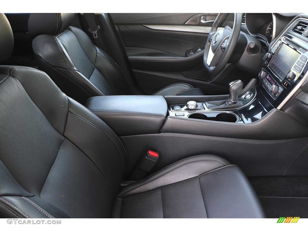 2018 Nissan Maxima SL Front Seat Photo #144519684