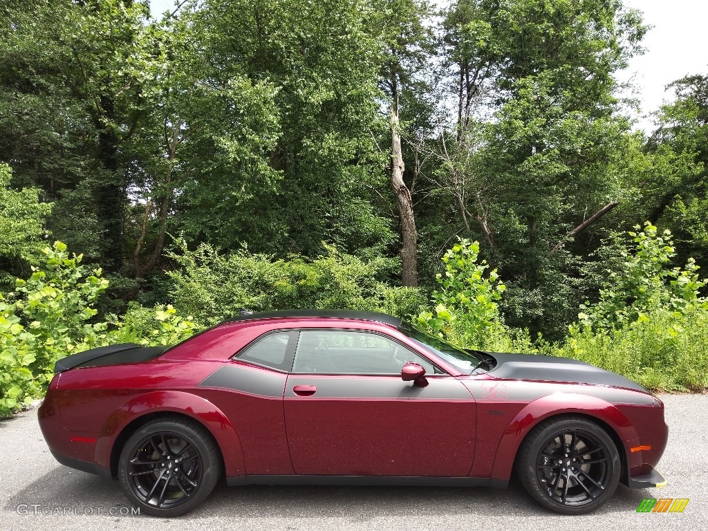 2022 Challenger R/T Scat Pack Widebody - Octane Red Pearl / Black photo #5