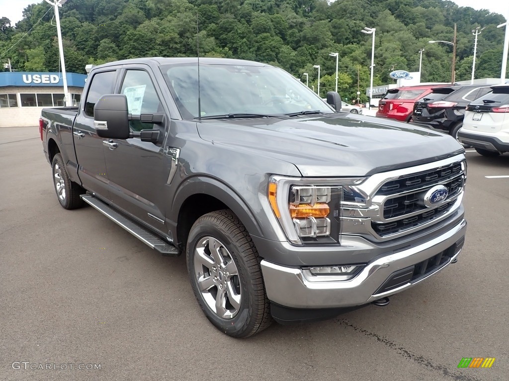 Carbonized Gray Metallic 2022 Ford F150 XLT SuperCrew 4x4 Exterior Photo #144520968