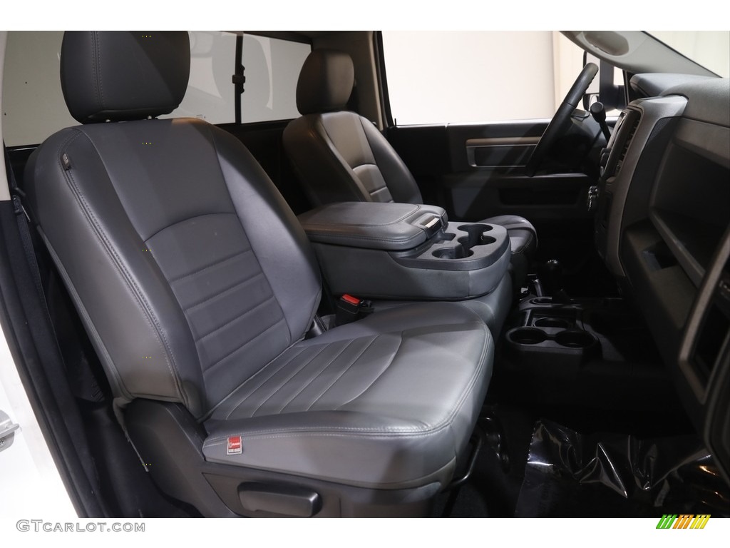 2015 Ram 3500 Tradesman Regular Cab 4x4 Front Seat Photo #144521747