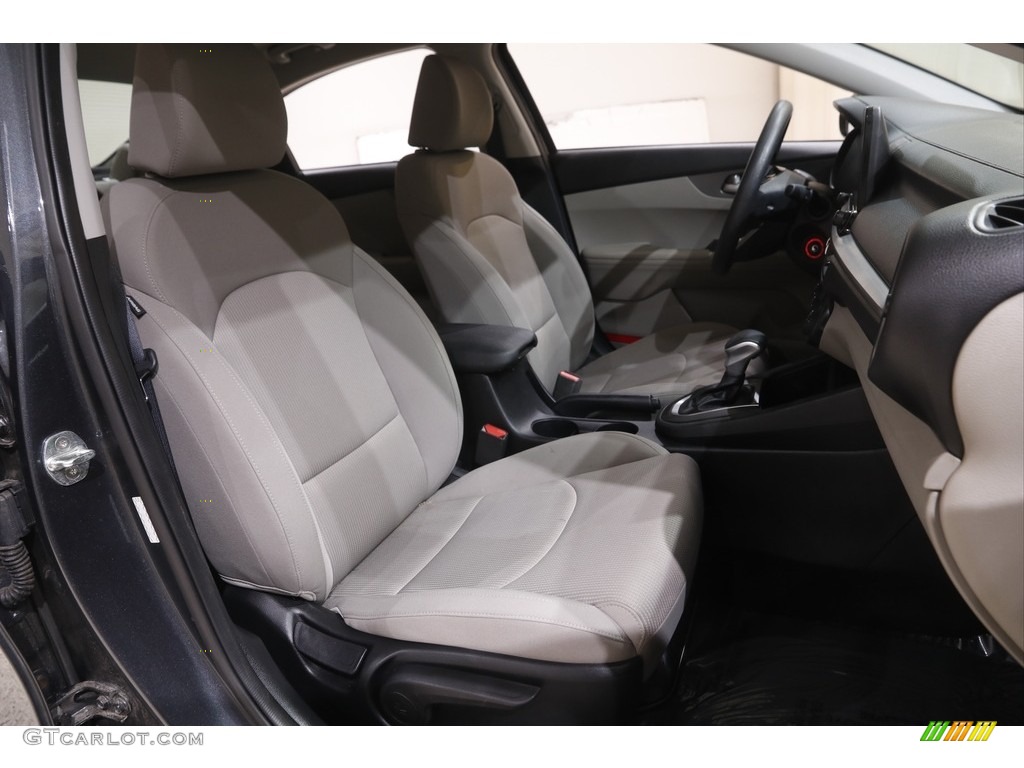 2020 Forte FE - Gravity Grey / Gray photo #14