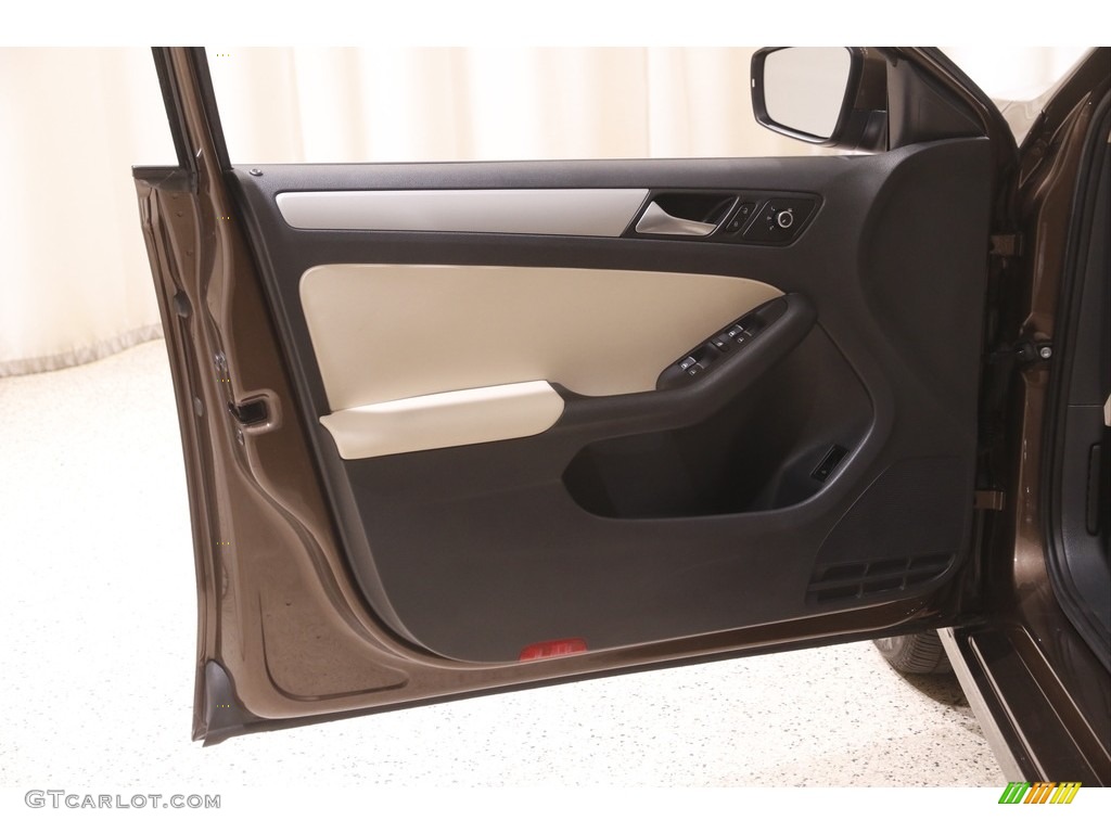 2013 Jetta SE Sedan - Toffee Brown Metallic / Cornsilk Beige photo #4