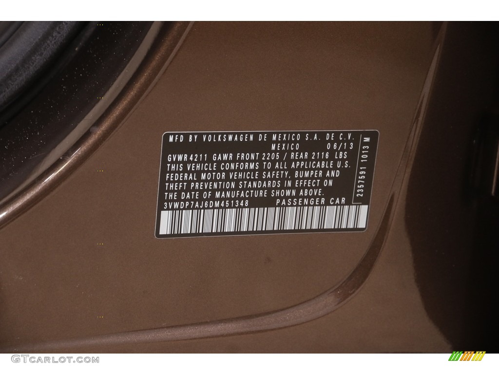 2013 Jetta SE Sedan - Toffee Brown Metallic / Cornsilk Beige photo #18