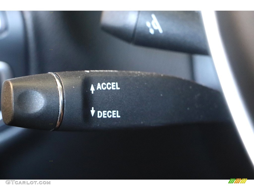 2018 Mercedes-Benz C 300 Cabriolet Controls Photo #144526381