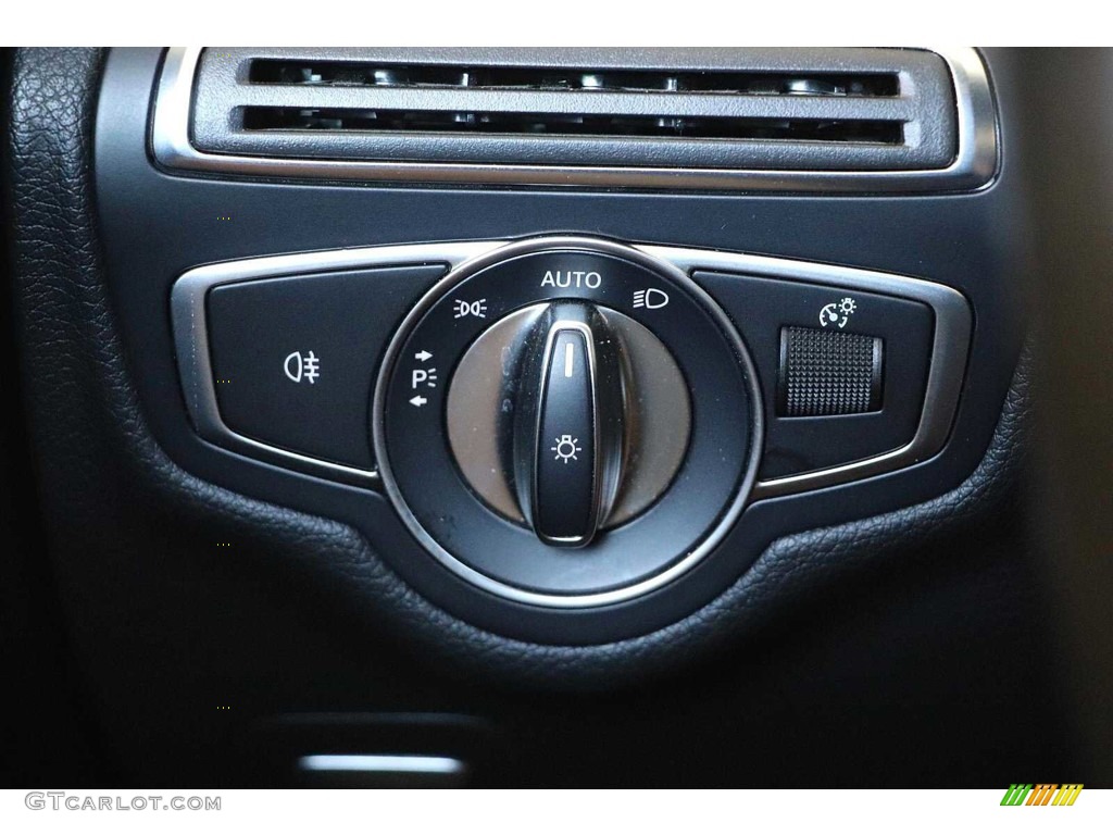 2018 Mercedes-Benz C 300 Cabriolet Controls Photos
