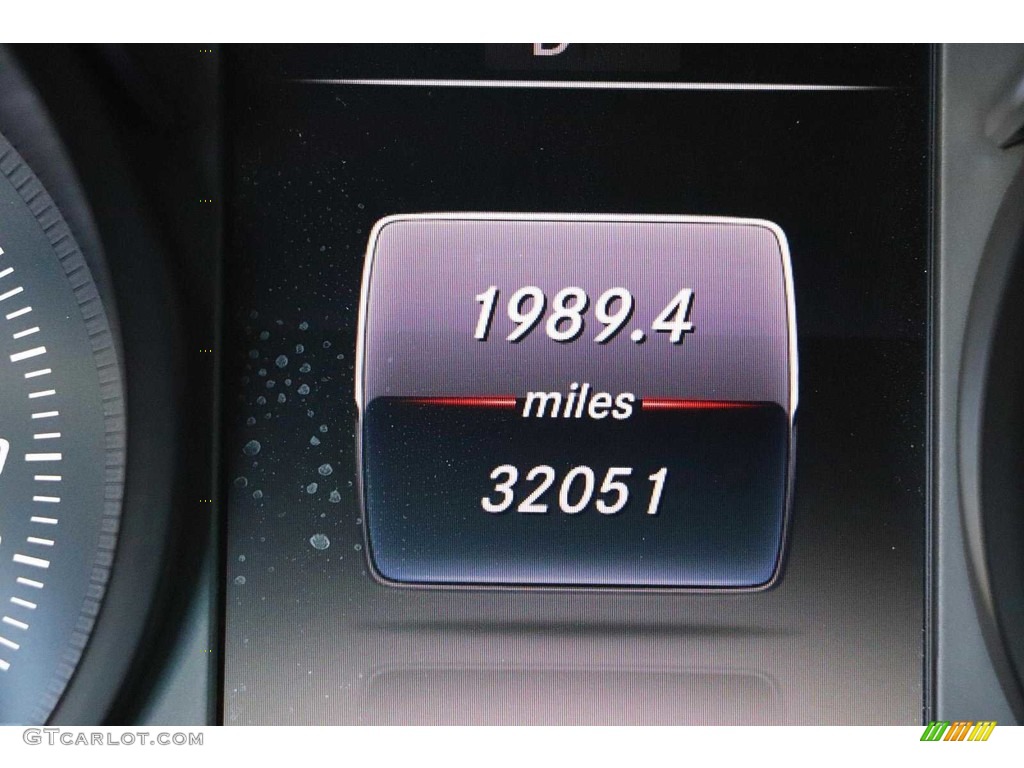 2018 C 300 Cabriolet - Black / Black photo #34