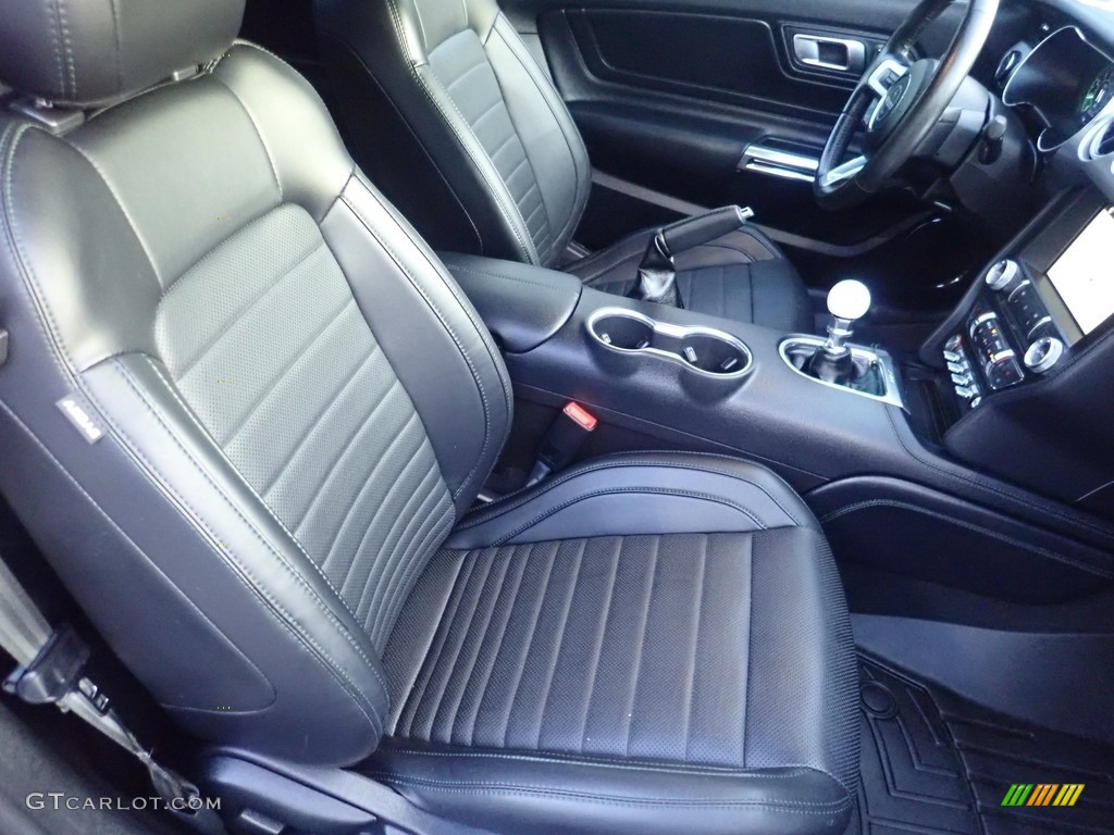 Ebony Interior 2019 Ford Mustang Bullitt Photo #144527587