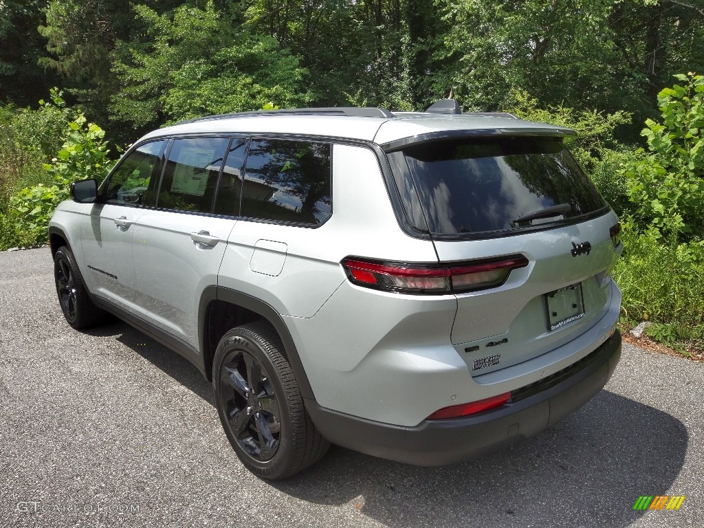 2022 Grand Cherokee L Altitude 4x4 - Silver Zynith / Global Black photo #8