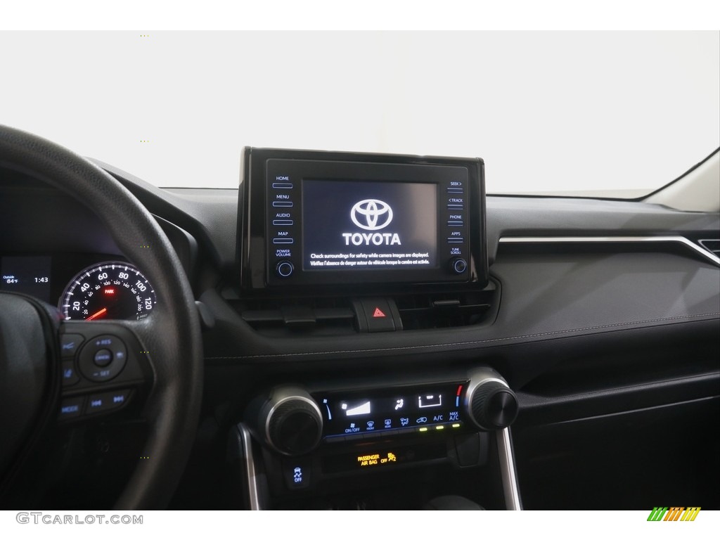 2019 RAV4 LE - Silver Sky Metallic / Black photo #9