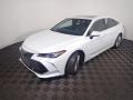 2019 Wind Chill Pearl Toyota Avalon Limited  photo #11