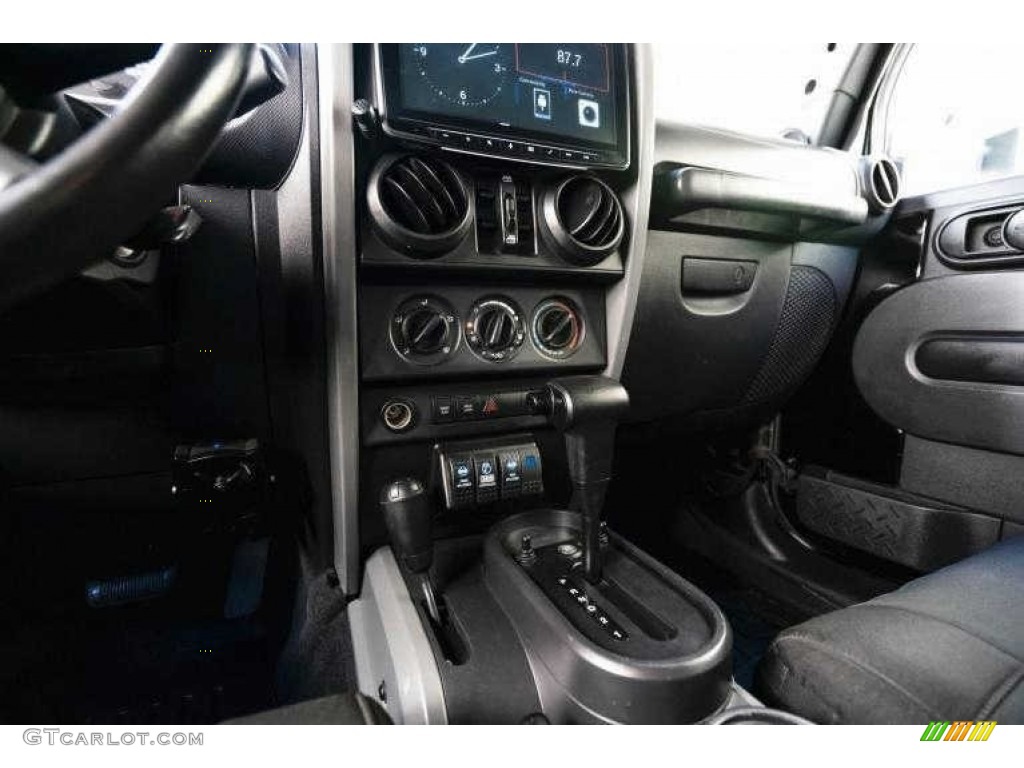2008 Jeep Wrangler Unlimited Rubicon Rock Jock 4x4 4 Speed Automatic Transmission Photo #144533476