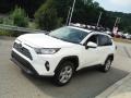 Super White - RAV4 XLE AWD Photo No. 12