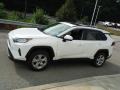 Super White - RAV4 XLE AWD Photo No. 13