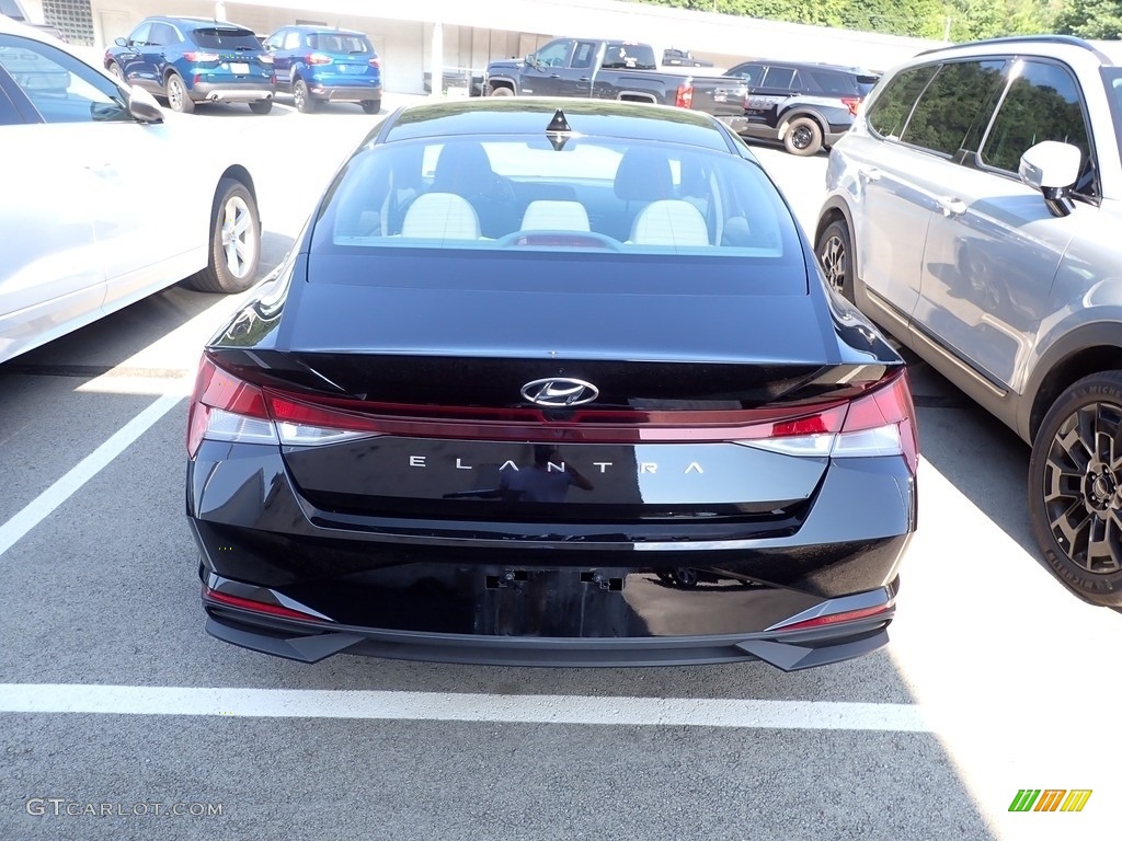 2021 Elantra SEL - Phantom Black / Black photo #4