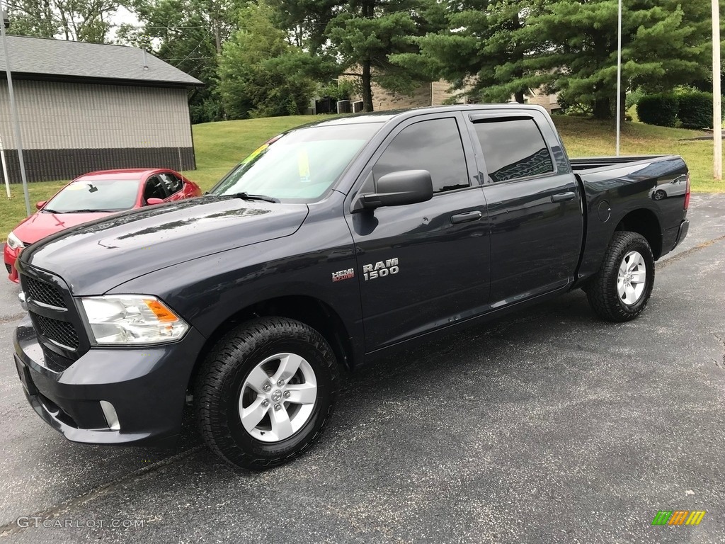 2018 1500 Express Crew Cab 4x4 - Granite Crystal Metallic / Black/Diesel Gray photo #2