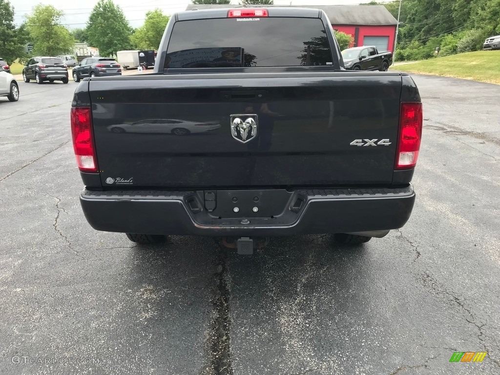 2018 1500 Express Crew Cab 4x4 - Granite Crystal Metallic / Black/Diesel Gray photo #7