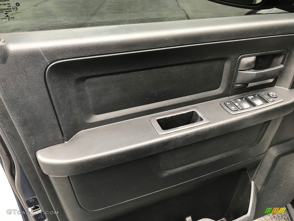 2018 1500 Express Crew Cab 4x4 - Granite Crystal Metallic / Black/Diesel Gray photo #9