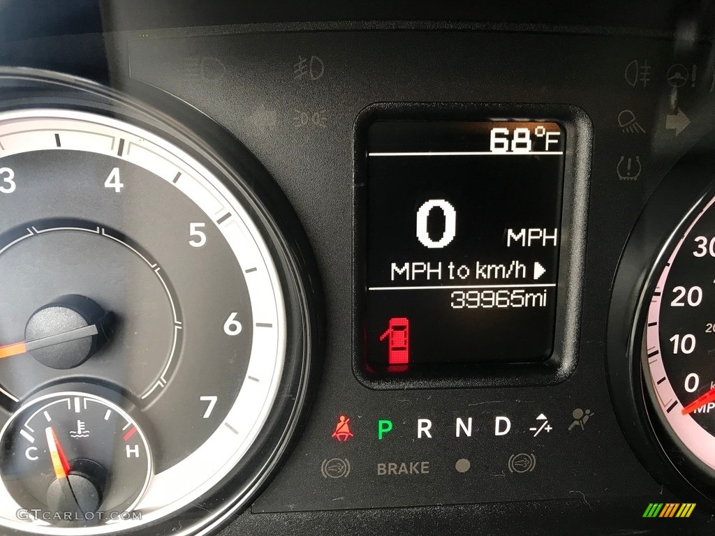 2018 1500 Express Crew Cab 4x4 - Granite Crystal Metallic / Black/Diesel Gray photo #14