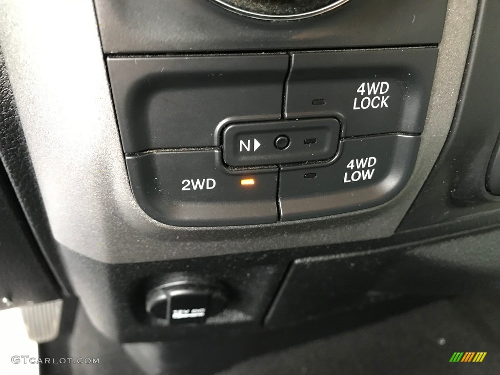 2018 1500 Express Crew Cab 4x4 - Granite Crystal Metallic / Black/Diesel Gray photo #18