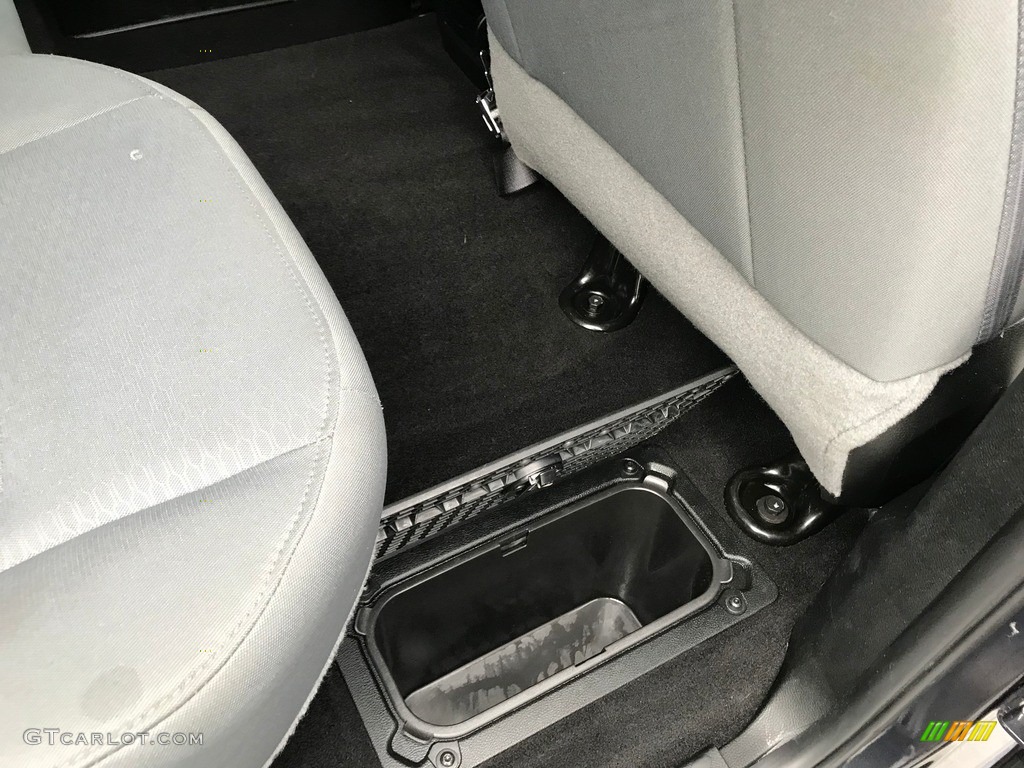 2018 1500 Express Crew Cab 4x4 - Granite Crystal Metallic / Black/Diesel Gray photo #29