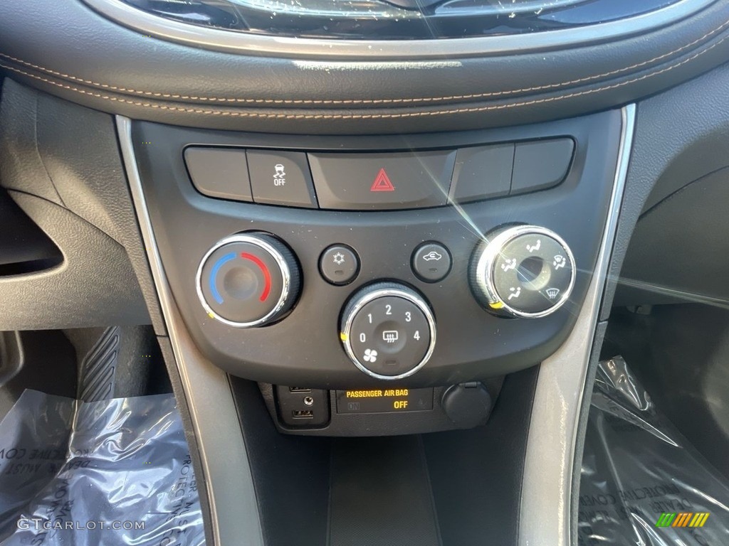 2020 Trax LT AWD - Cajun Red Tintcoat / Jet Black photo #13