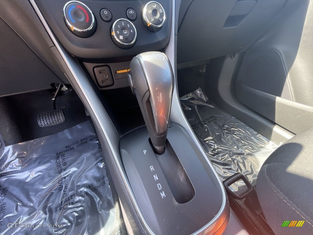 2020 Trax LT AWD - Cajun Red Tintcoat / Jet Black photo #14