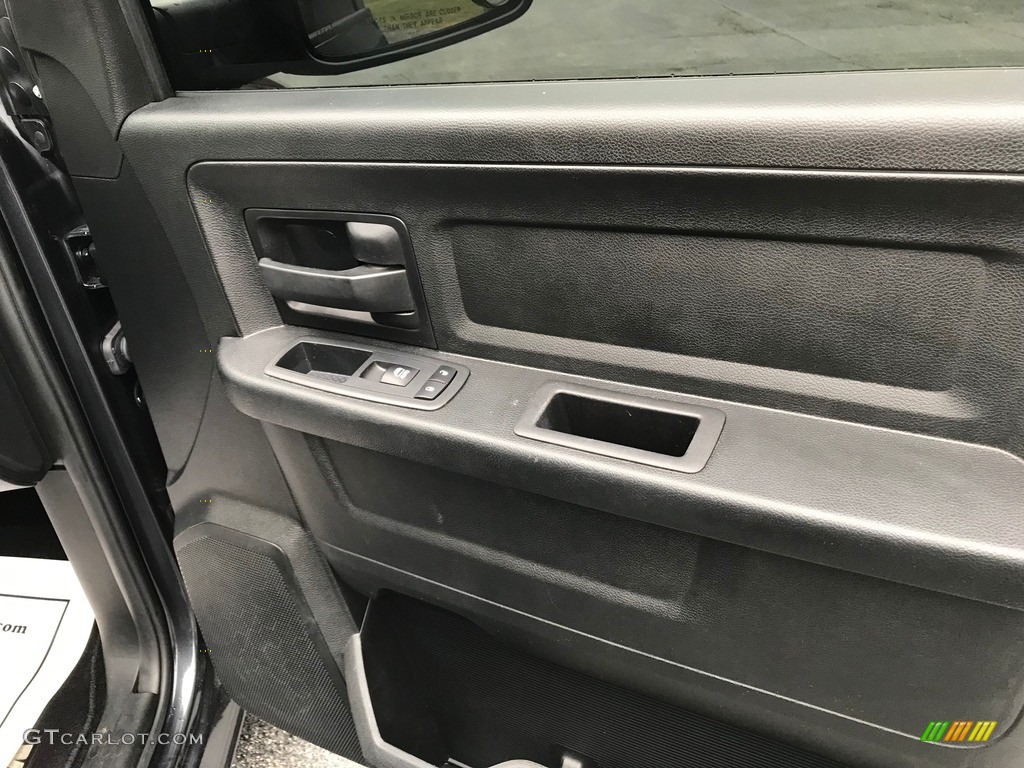 2018 1500 Express Crew Cab 4x4 - Granite Crystal Metallic / Black/Diesel Gray photo #32