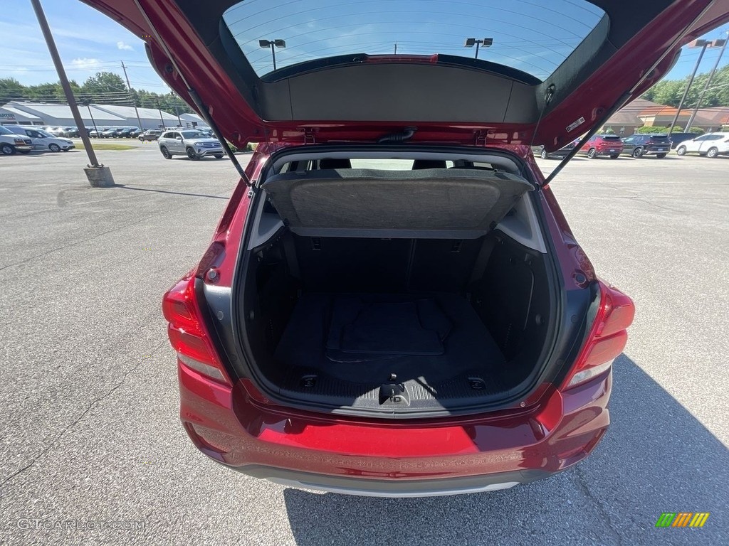2020 Trax LT AWD - Cajun Red Tintcoat / Jet Black photo #17